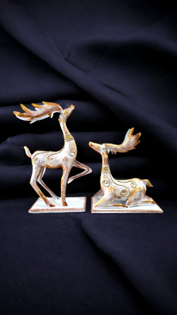 Deer Set Showpiece